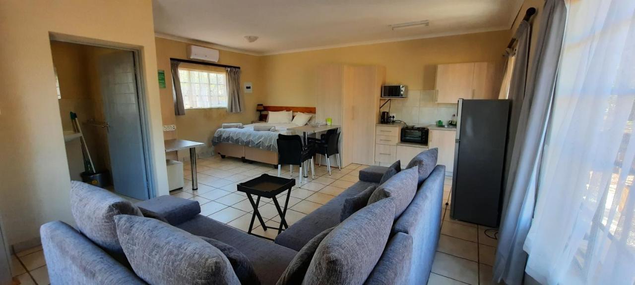 462 Bosbok Chalets Marloth Park Extérieur photo