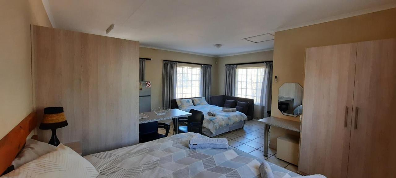 462 Bosbok Chalets Marloth Park Extérieur photo